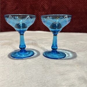 MCM Imperial Vtg Blue Glass Sherbet, Raised White Bohemian Enamel Design 4x3